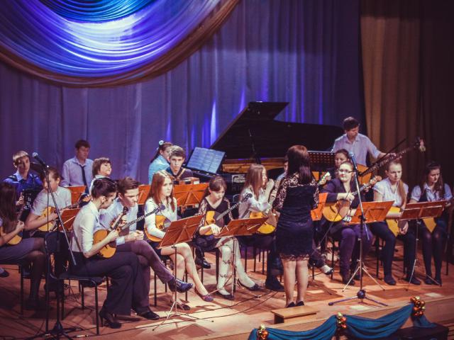 Большой новогодний концерт